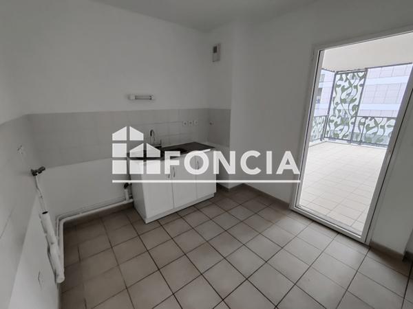 Location Appartement 4 pièces 101.23 m² - 12 PROMENADE DES SQUARES Herouville Saint Clair 14200