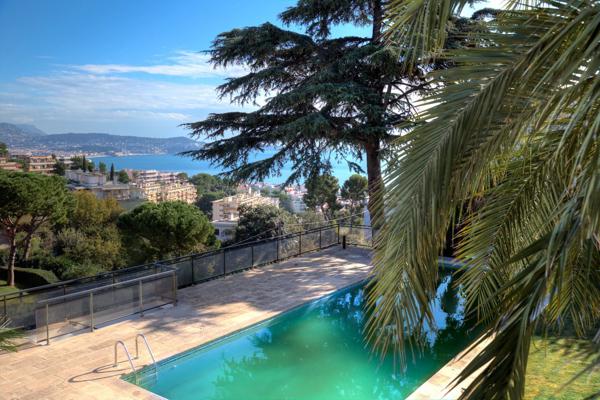 Villa Type Californienne à rénover, Nice Ouest