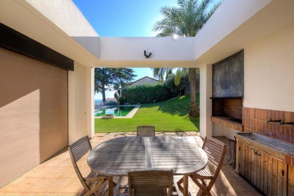 Villa Type Californienne à rénover, Nice Ouest
