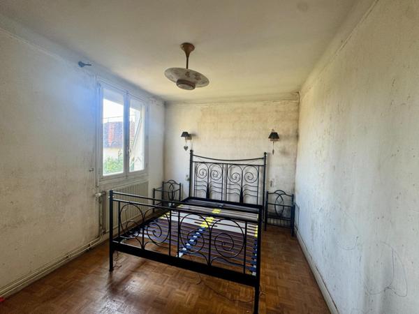 Maison avec jardin et grand garage à Condezaygues