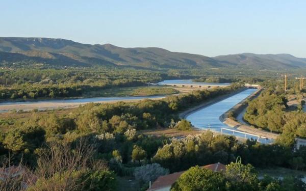 Terrain à vendre    Mallemort