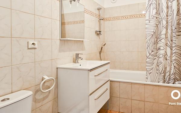 Appartement à louer    2 pièces • 31,33 m2 Fleurines