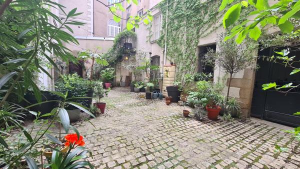 Appartement 3 pièces - 62 m² Exclusivité efficity