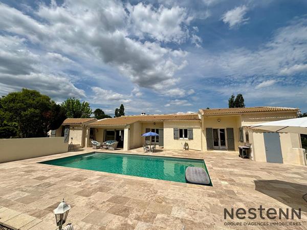 Villa Trets 5 pièce(s) 130 m2 plain pied + T3 60m2 - Magnifique coin piscine