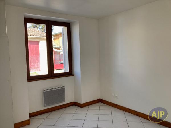 Location appartement Lamarque : 650 € - AJP Pauillac Immobilier