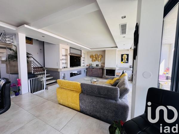 Maison 5 pièces de 153 m² à Florensac (34510)