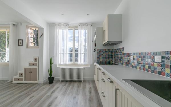 Maison à vendre    6 pièces • 125,38 m2 Chelles