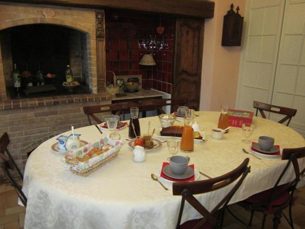 Maison à ARGELIERS, 11120 - 15 pièces 600m²