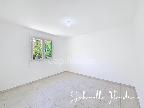 Maison neuve à louer, 2 chambres, 54 m², Gourbeyre