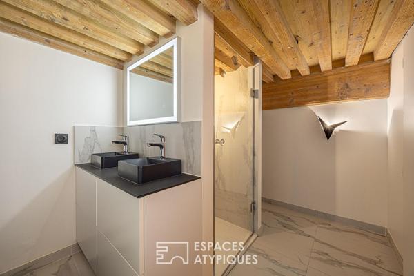 Esprit canut et lignes contemporaines à proximité des quais du Rhône