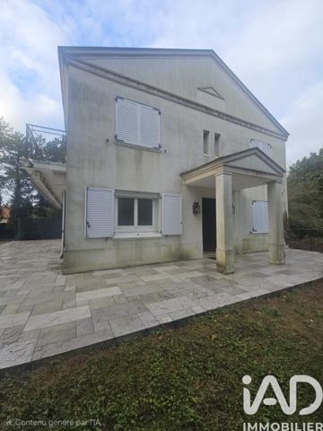 Maison à vendre 9 pièces 246 m² Fécamp