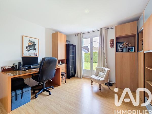 Maison à vendre 8 pièces 172 m² Mandres-les-Roses