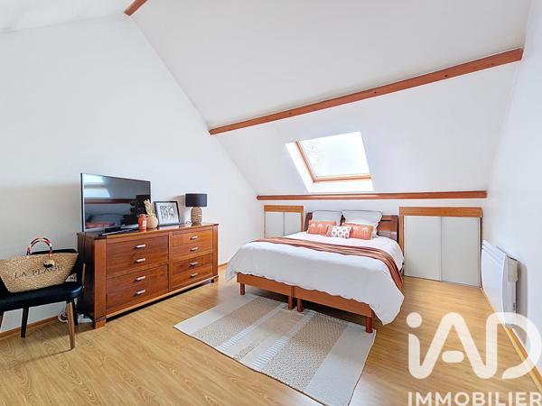 Maison à vendre 8 pièces 172 m² Mandres-les-Roses