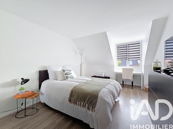 Maison à vendre 8 pièces 172 m² Mandres-les-Roses