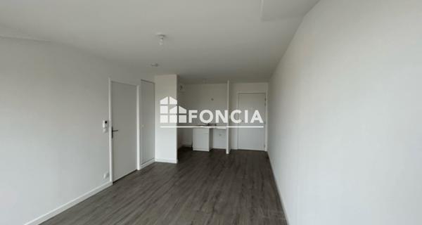 Location Appartement 2 pièces 40.44 m² - Brie-comte-robert 77170