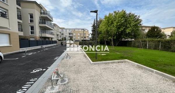 Location Appartement 2 pièces 40.44 m² - Brie-comte-robert 77170