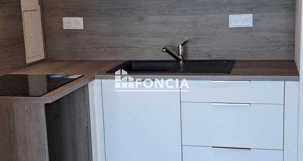 Location Appartement 2 pièces 40.44 m² - Brie-comte-robert 77170