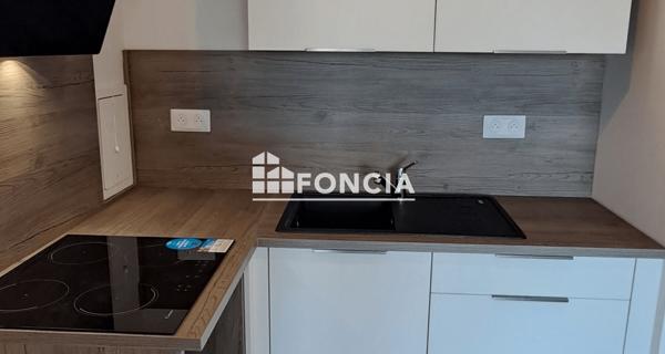 Location Appartement 2 pièces 40.44 m² - Brie-comte-robert 77170
