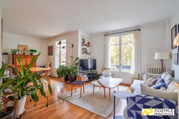 Appartement Maisons Laffitte 5 pièce(s) 111 m2 €690 000 ** - Référence 4572