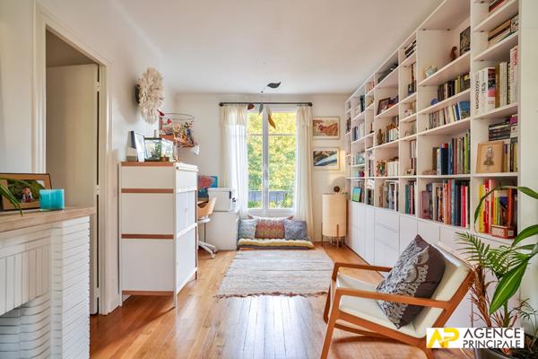 Appartement Maisons Laffitte 5 pièce(s) 111 m2 €690 000 ** - Référence 4572