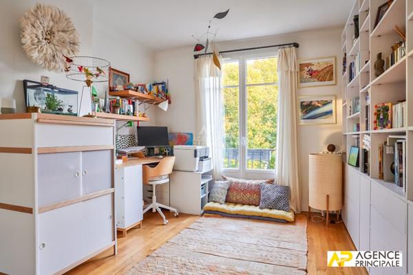 Appartement Maisons Laffitte 5 pièce(s) 111 m2 €690 000 ** - Référence 4572