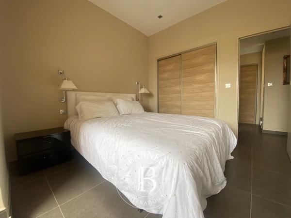 Agde, Maison jumelée 3 Chambres -  133 m² à vendre