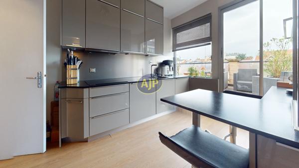 Vente appartement Bordeaux : 395 000 € - AJP Immobilier Bordeaux Nansouty
