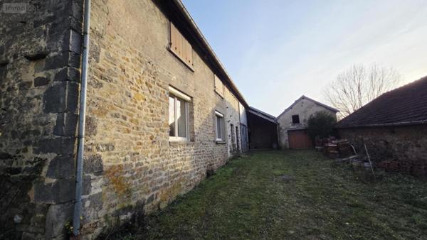 Corps de ferme à vendre à Torcenay en Haute-Marne (52600), ref :
