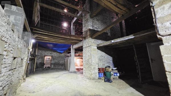 Corps de ferme à vendre à Torcenay en Haute-Marne (52600), ref :