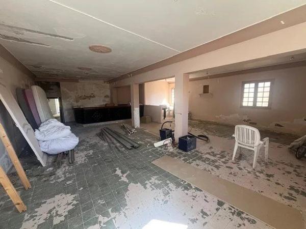 Vente Fonds de commerce 3 pièces 163 m2 à Propriano