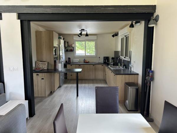 Maison Blanquefort 165 m²