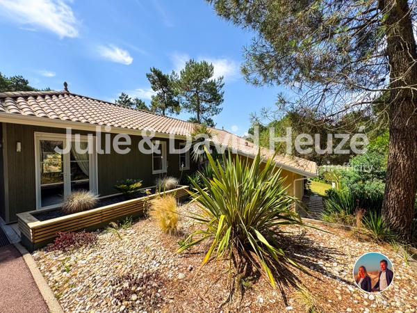Maison
         4 pièces
        - 120 m² Bien prestige 1 100 000 € *