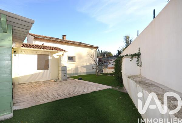 Maison à vendre 5 pièces 113 m² Rochefort-du-Gard