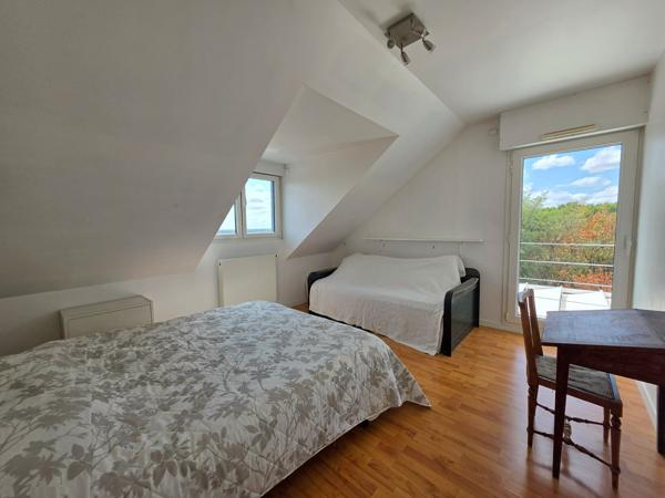Maison
         6 pièces
        - 222 m² Exclusivité 777 000 € *