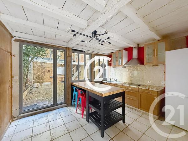 Maison à vendre  5 pièces - 196 m 2   COGNAC  - 16