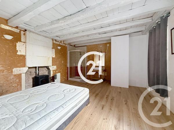 Maison à vendre  5 pièces - 196 m 2   COGNAC  - 16