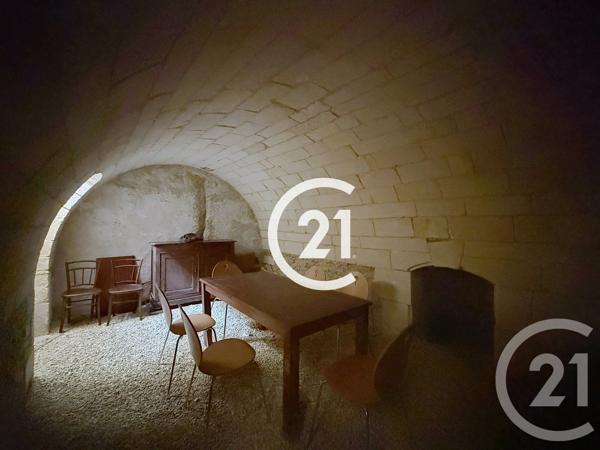 Maison à vendre  5 pièces - 196 m 2   COGNAC  - 16