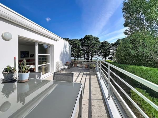 LARMOR-PLAGE : Superbe T2 avec grande terrasse