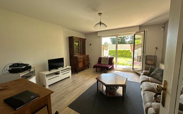 Appartement à louer    2 pièces • 87,54 m2 Saint-Genis-Laval