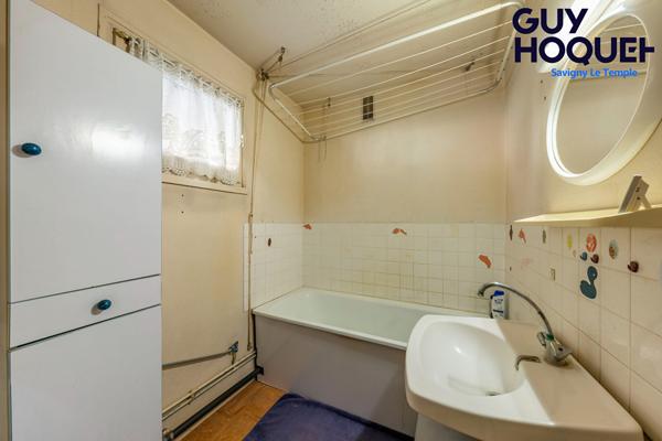 Appartement 4 pièce(s) 84 m2 - 2 box - Terrasse plein SUD