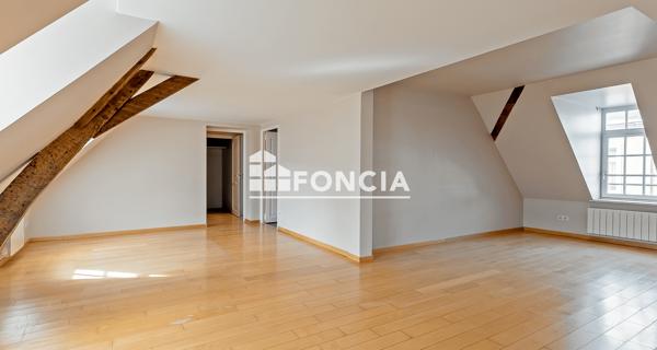 À vendre Appartement 3 pièces 72 m² - Lille 59800