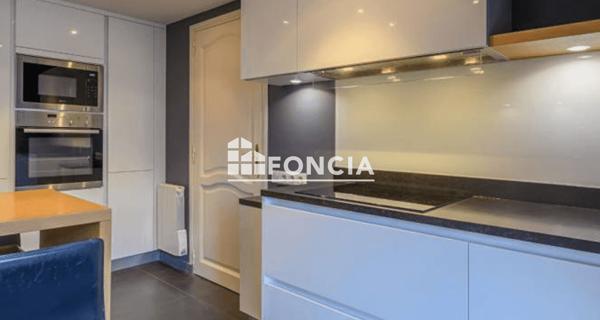 À vendre Appartement 3 pièces 72 m² - Lille 59800