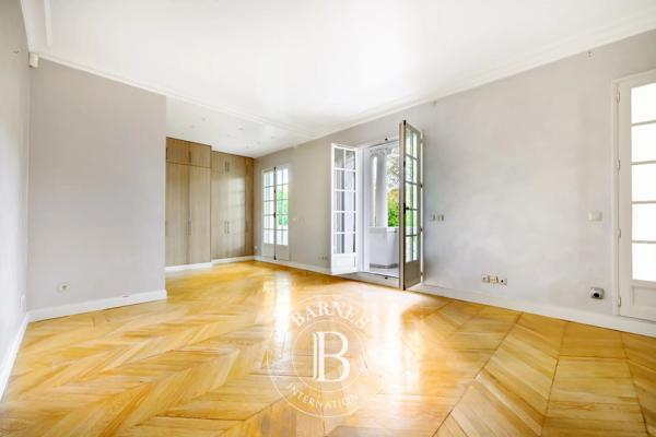Saint-Maur-des-Fossés, Maison 3 Chambres -  610 m² à vendre