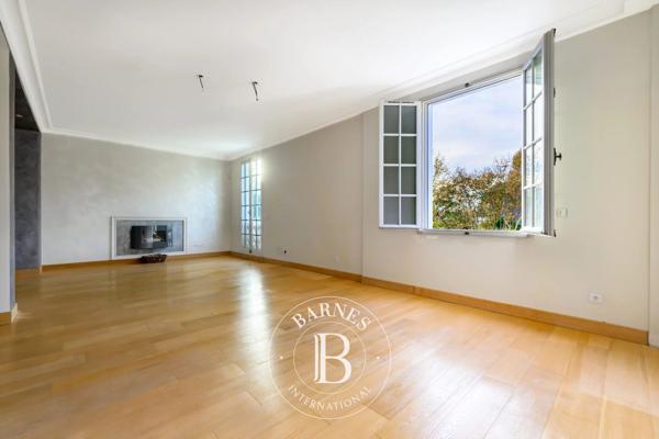 Saint-Maur-des-Fossés, Maison 3 Chambres -  610 m² à vendre