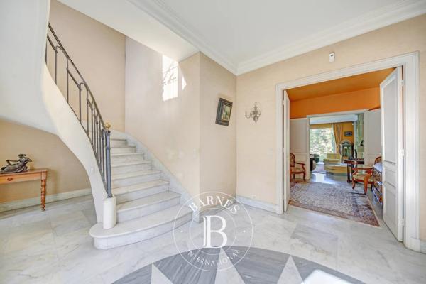 Versailles, Maison 7 Chambres -  272 m² à vendre