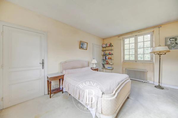 Versailles, Maison 7 Chambres -  272 m² à vendre