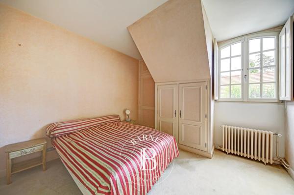 Versailles, Maison 7 Chambres -  272 m² à vendre