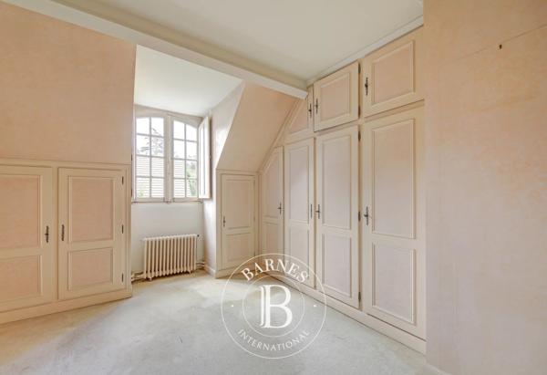Versailles, Maison 7 Chambres -  272 m² à vendre