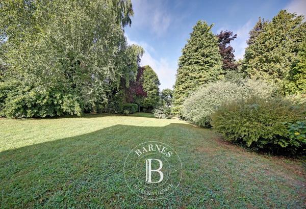 Versailles, Maison 7 Chambres -  272 m² à vendre