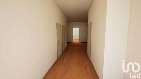 Appartement 4 pièces de 140 m² à Saintes (17100)